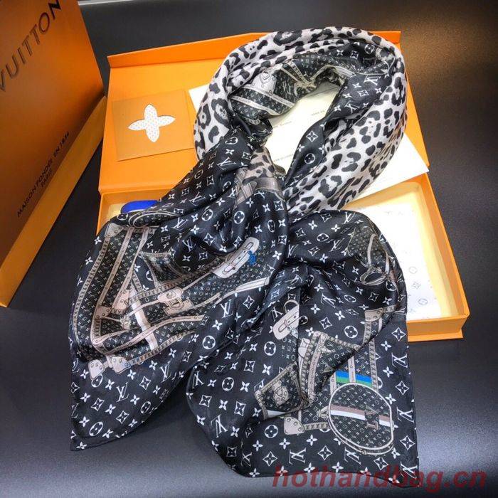 Louis Vuitton Scarf LVS00134